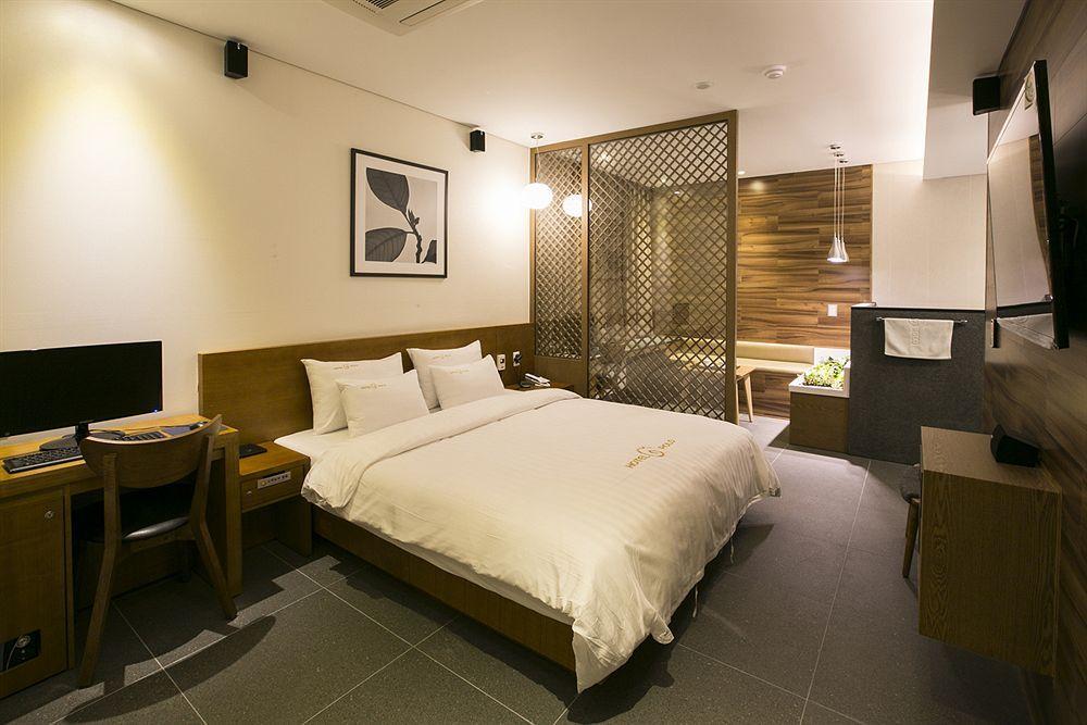 Polo Tourist Hotel انشيون المظهر الخارجي الصورة